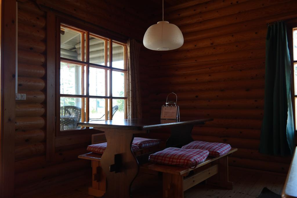 Basto Hotel & Stugby Palsbole Esterno foto