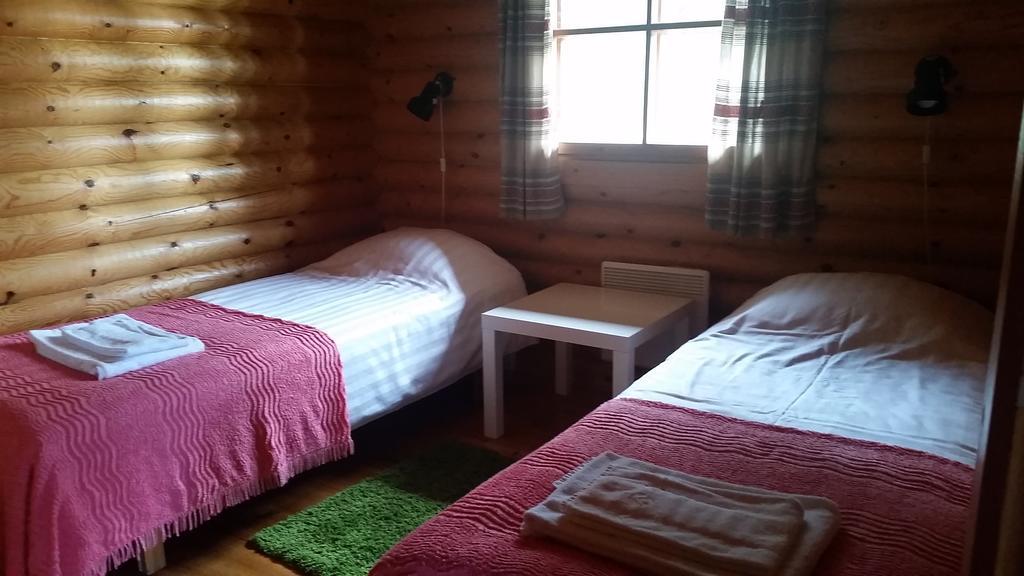 Basto Hotel & Stugby Palsbole Esterno foto