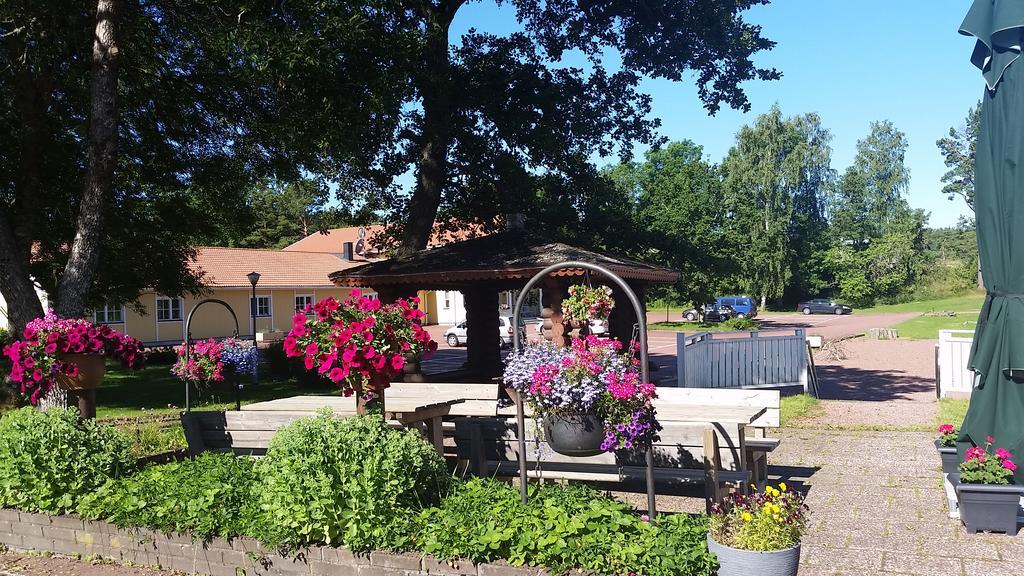 Basto Hotel & Stugby Palsbole Esterno foto