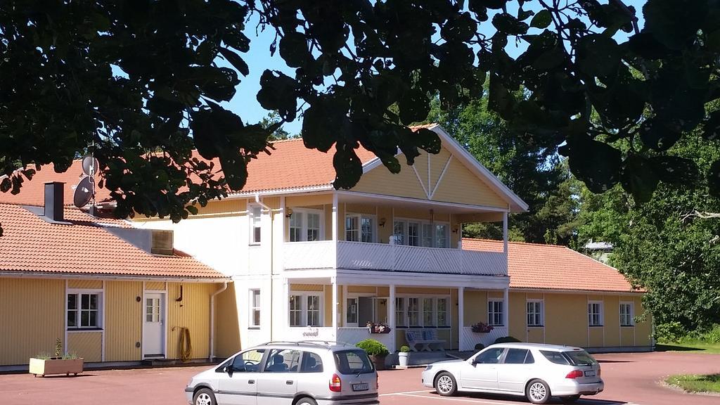Basto Hotel & Stugby Palsbole Esterno foto
